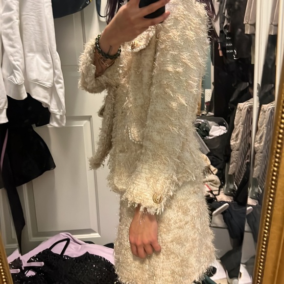 Fuzzy tweed and pearl skirt set - Picture 6 of 6